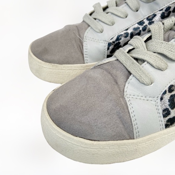 Madden Girl Larrk Foiled Leopard Print Sneaker Size 6.5M - Picture 8 of 9